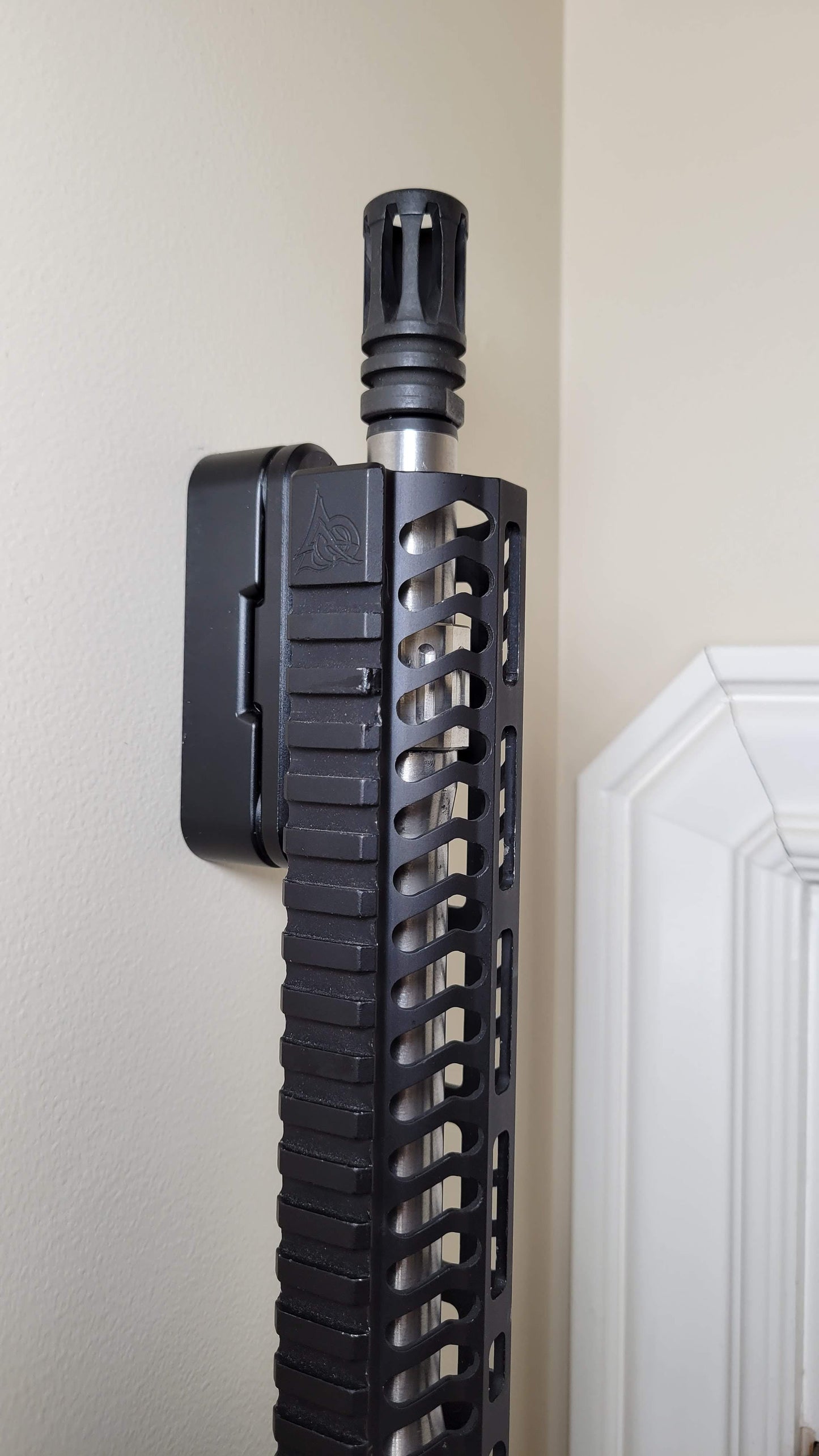 Magnetic Picatinny Rail Mount